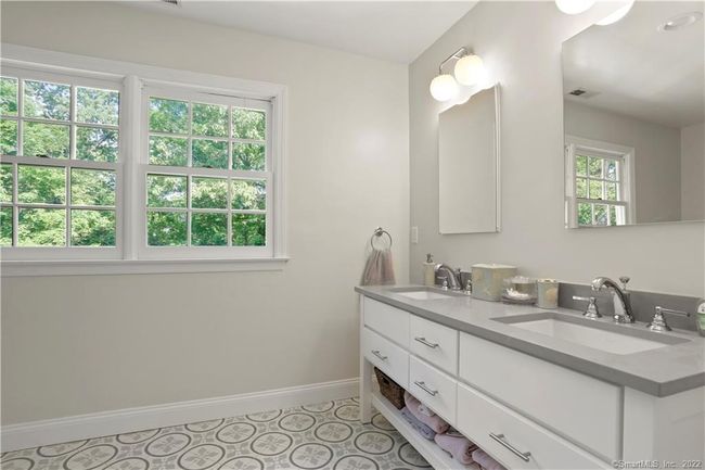 9 Frontier Rd, House other with 5 bedrooms, 4 bathrooms and null parking in Cos Cob CT | Image 23