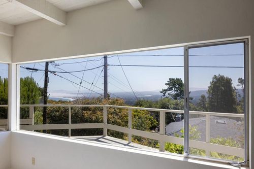 5 Shady Ln, Monterey, CA, 93940-4217 | Card Image