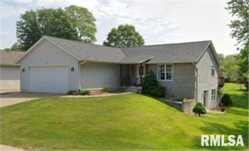 223 S 8th St, Le Claire, IA, 52753-9811 | Card Image