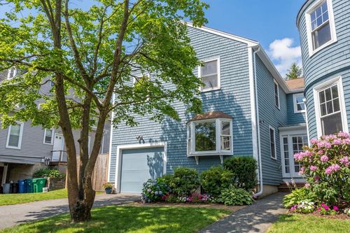 93-93 Central Ave, Newton, MA, 02460-1711 | Card Image