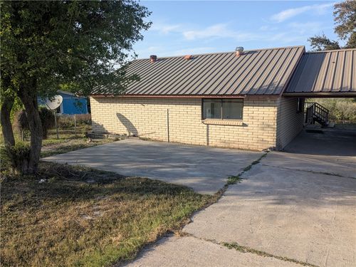 122 E Lake View Trl, Sandia, TX, 78383-5662 | Card Image