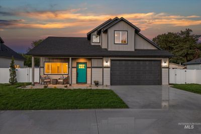 10480 W Shields Ave, House other with 3 bedrooms, 3 bathrooms and 2 parking in Boise ID | Image 2