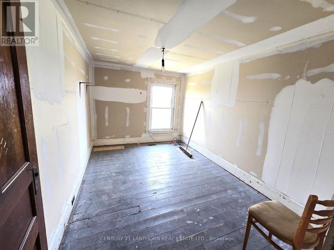 4893 Old Highway 2 Highway, Home with 4 bedrooms, 2 bathrooms and 9 parking in Belleville (Belleville Ward) ON | Image 39