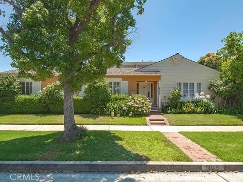 12030 Viewcrest Rd, Studio City, CA, 91604 | Card Image