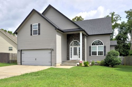 439 Leslie Wood Dr, Clarksville, TN, 37040-8693 | Card Image