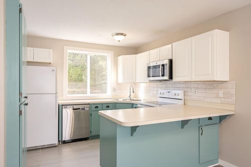 4241 Sylvia Ln N, Shoreview, MN, 55126-6431 | Card Image