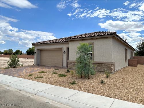 5715 Victoria Falls Dr, Pahrump, NV, 89061-7616 | Card Image
