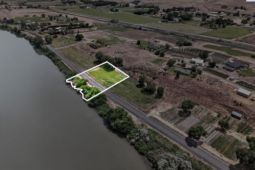 166903 W Byron Rd, Prosser, WA, 99350 | Card Image