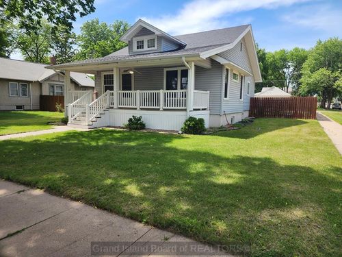 904 W John St, Grand Island, NE, 68801-6644 | Card Image