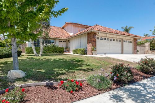 2863 Sapphire Ave, Simi Valley, CA, 93063-2162 | Card Image