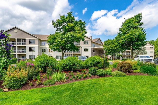 UNIT-308 - 5200 Pathways Ave, Condo with 2 bedrooms, 2 bathrooms and null parking in White Bear Lake MN | Image 46