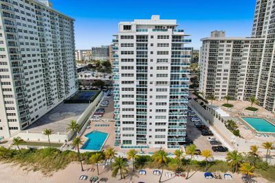 202 - 3430 Galt Ocean Dr, Condo with 2 bedrooms, 2 bathrooms and null parking in Fort Lauderdale FL | Image 1