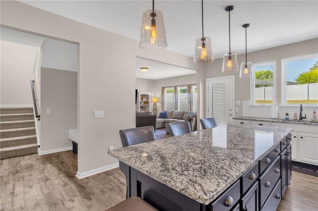 Kitchen | Image 8