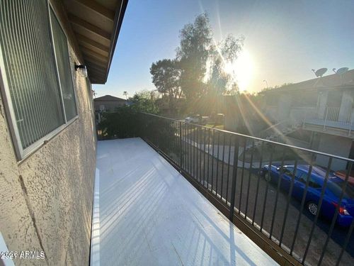 3352 W Harmont Dr, Phoenix, AZ, 85051-6156 | Card Image