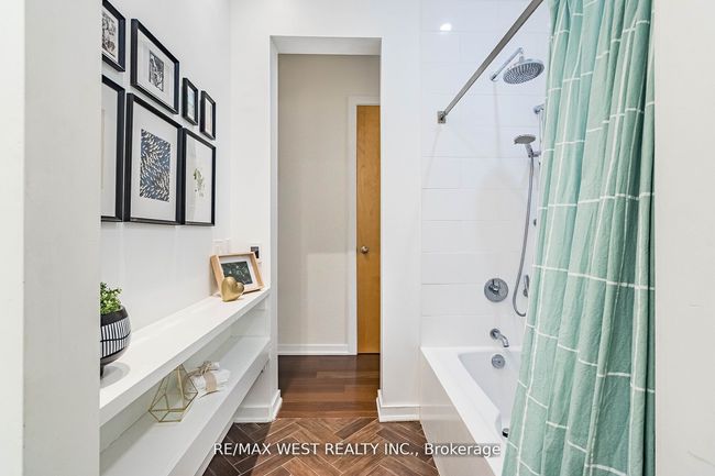 821 - 155 Dalhousie St, Condo with 2 bedrooms, 2 bathrooms and null parking in Toronto ON | Image 30