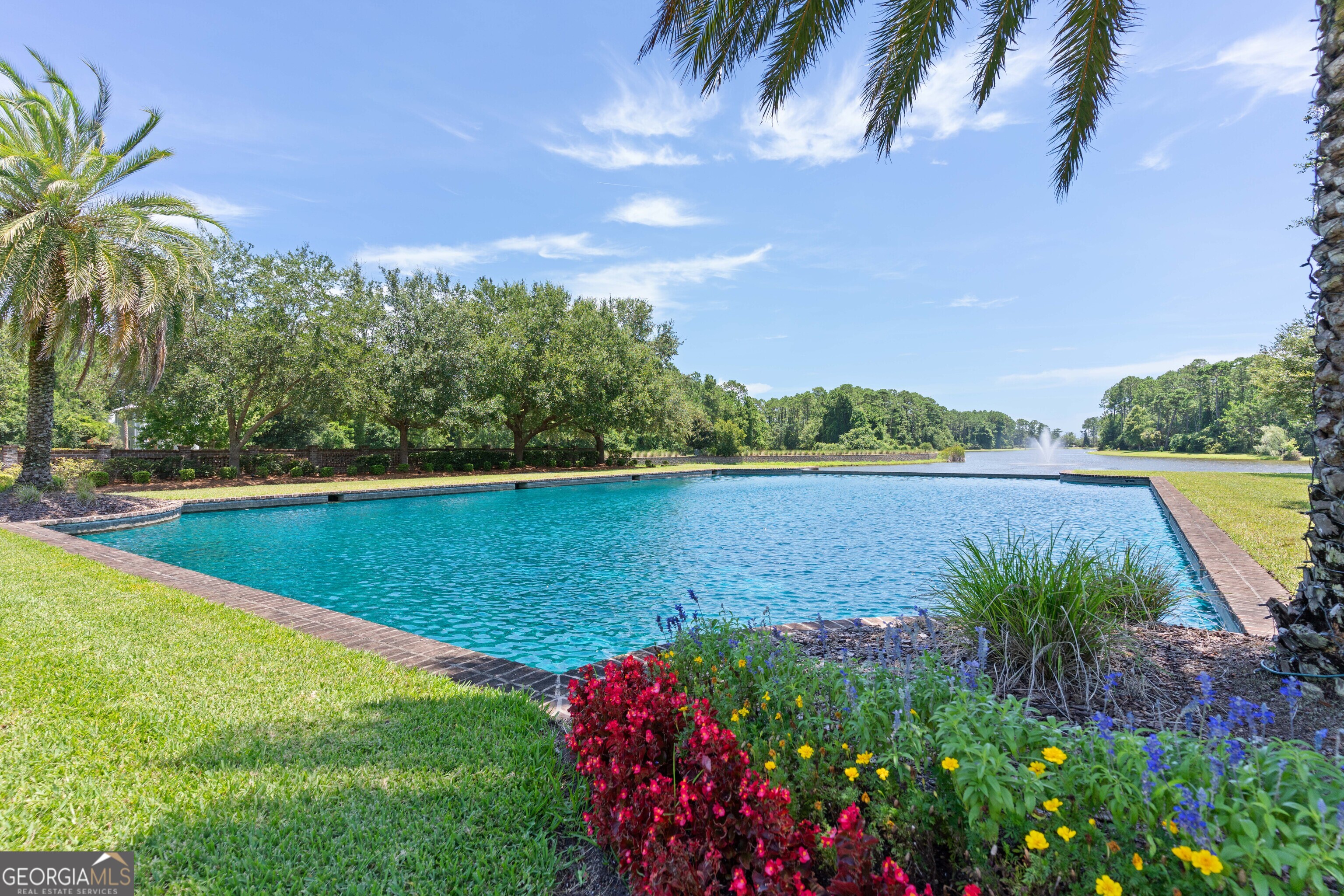 Land in St. Marys