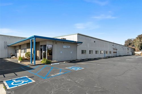 3230 Riverside Ave, Paso Robles, CA, 93446-6000 | Card Image