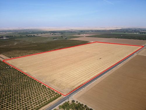 1 Le Grand Rd, Le Grand, CA, 95333 | Card Image