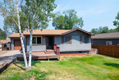 250 Park St, Gypsum, CO, 81637-5354 | Card Image