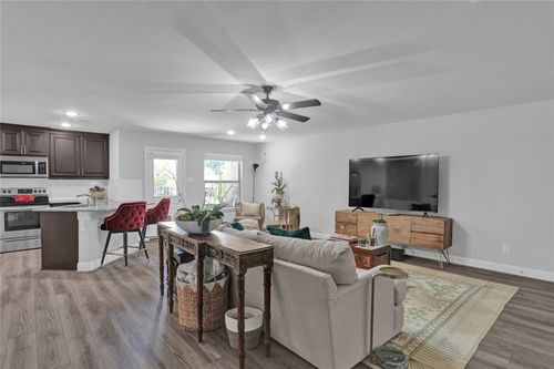 6808 Topaz Dr, Greenville, TX, 75402-8131 | Card Image