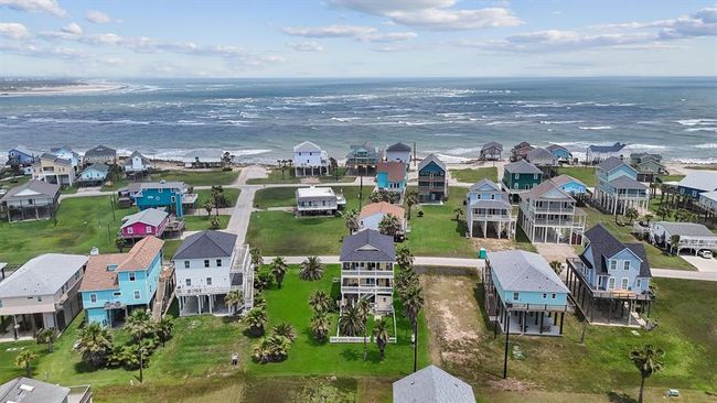 13027 Buccaneer Pkwy, House other with 3 bedrooms, 3 bathrooms and null parking in Freeport TX | Image 29
