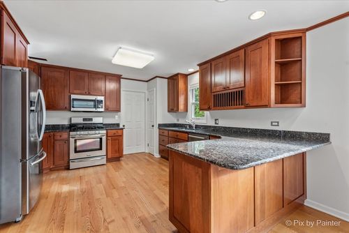 135 Rue Touraine, Deer Park, IL, 60010-3719 | Card Image