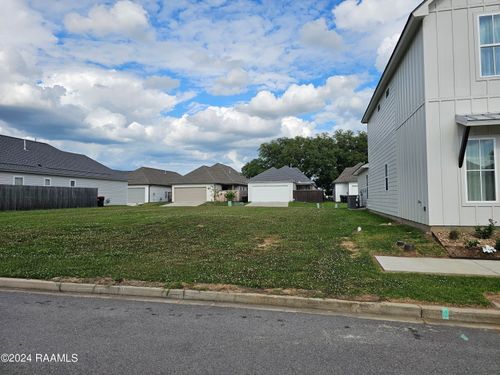 611 Bourdette Dr, Lafayette, LA, 70507-5342 | Card Image