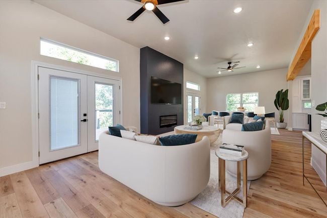 153 Bending Oaks Ln, House other with 3 bedrooms, 3 bathrooms and null parking in Livingston TX | Image 8