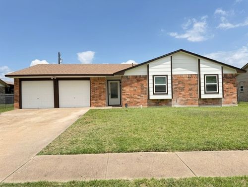 5905 Dan Dr, Killeen, TX, 76543-8991 | Card Image