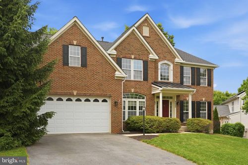 9052 Major Smith Ln, FREDERICK, MD, 21704-7830 | Card Image