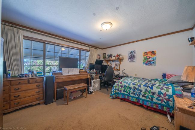16160 Plateau Cir, House other with 5 bedrooms, 4 bathrooms and null parking in Redding CA | Image 40