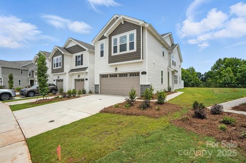 7140 Hodges Meadow Lane, Charlotte, NC, 28213 | Card Image