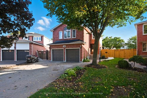 126 Buyson Cres, Courtice, ON, L1E2H6 | Card Image