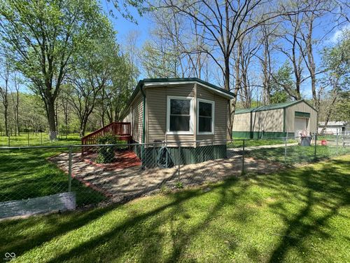 6842 N Gray Rd, Mooresville, IN, 46158-6606 | Card Image