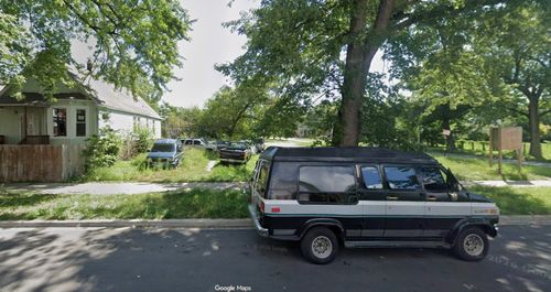 6353 S May Street, Chicago, IL, 60621 | Card Image