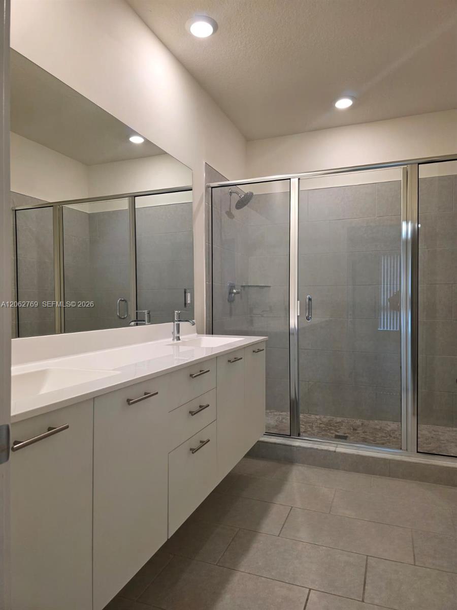 Residential Lease in Doral 5