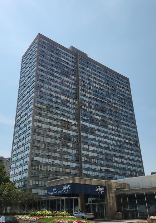 apt-1811s-4800 S Chicago Beach Dr, Chicago, IL, 60615-2009 | Card Image