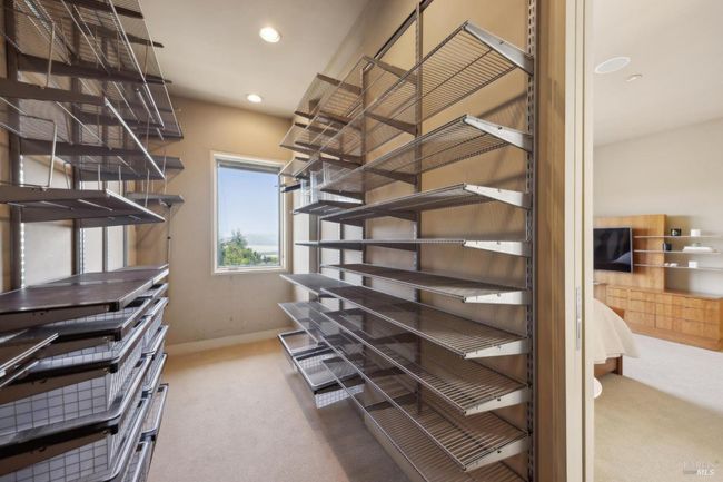 325 Via La Cumbre, House other with 3 bedrooms, 4 bathrooms and 4 parking in Greenbrae CA | Image 17