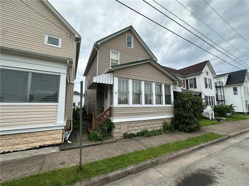 30 Avenue B, Latrobe, PA, 15650 | Card Image
