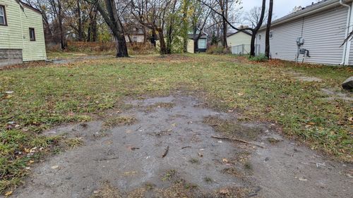 000 S Sanford St, Pontiac, MI, 48342 | Card Image
