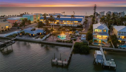 unit-213-1007 Gulf Dr N, BRADENTON BEACH, FL, 34217-3355 | Card Image