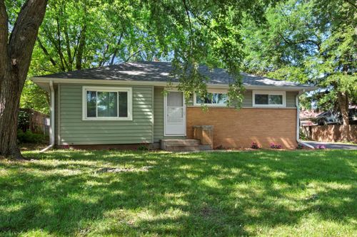 5222 W Hemlock Rd, Milwaukee, WI, 53223-4823 | Card Image