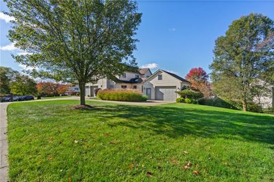 702 Breckland Drive, House other with 4 bedrooms, 3 bathrooms and 3 parking in Seven Fields Boro PA | Image 3