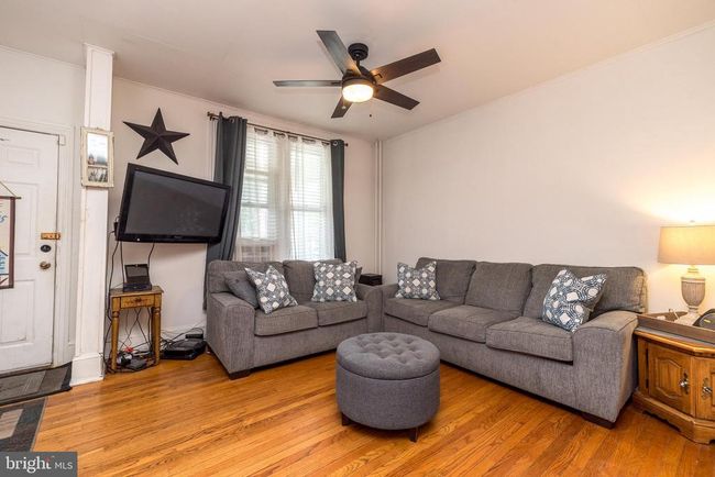 554 W Walnut St, Home with 3 bedrooms, 2 bathrooms and null parking in POTTSTOWN PA | Image 9