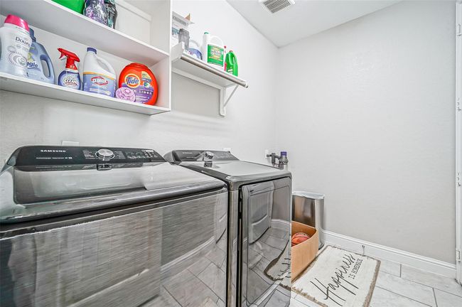 9507 Carson Ln, House other with 5 bedrooms, 3 bathrooms and 2 parking in Iowa Colony TX | Image 29