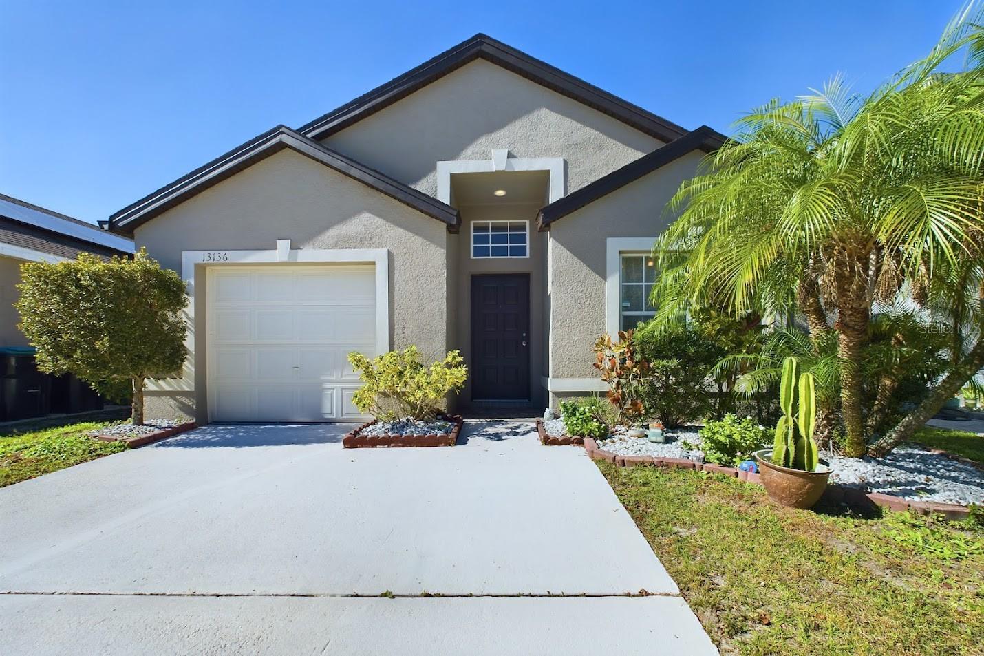 Ashington Pointe Dr, Orlando, FL 32824