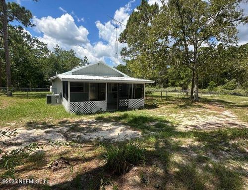 127 Melrose Landing Dr, HAWTHORNE, FL, 32640-4416 | Card Image