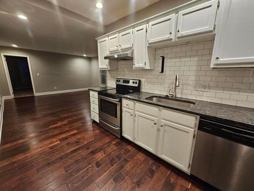apt-2-402 W 3rd Ave, Columbus, OH, 43201-4130 | Card Image