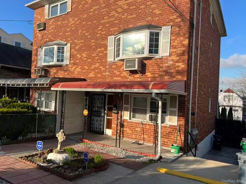 347 Quincy Ave, Bronx, NY, 10465-3011 | Card Image