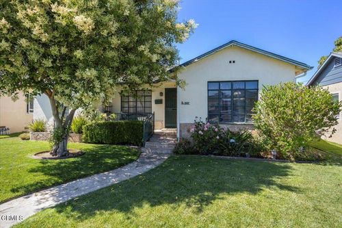 247 Douglas Ave, Oxnard, CA, 93030-4301 | Card Image